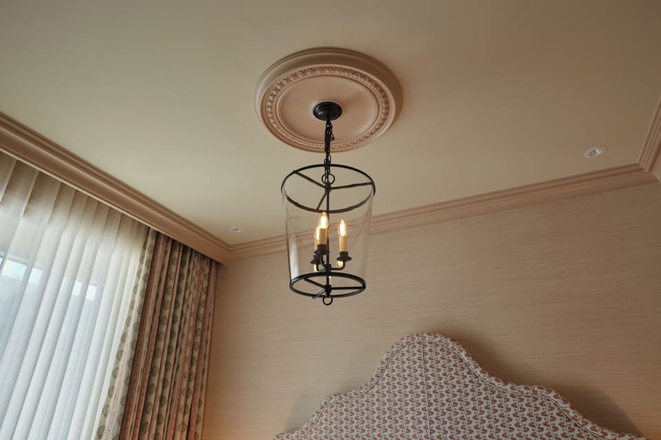 Luxury Room | Premium bedding, down comforters, pillowtop beds, minibar