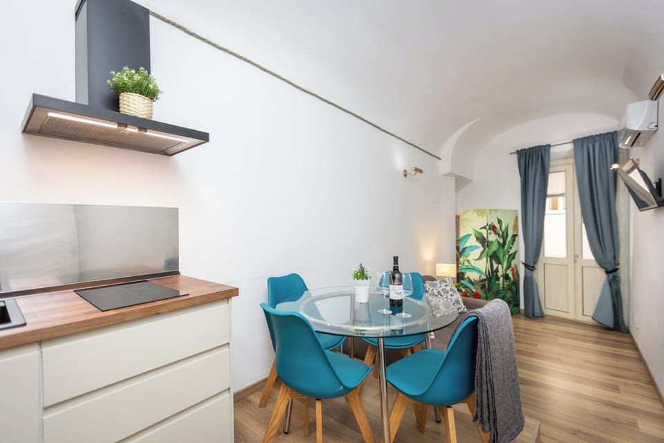 Apartment | Private kitchen | Microwave, electric kettle