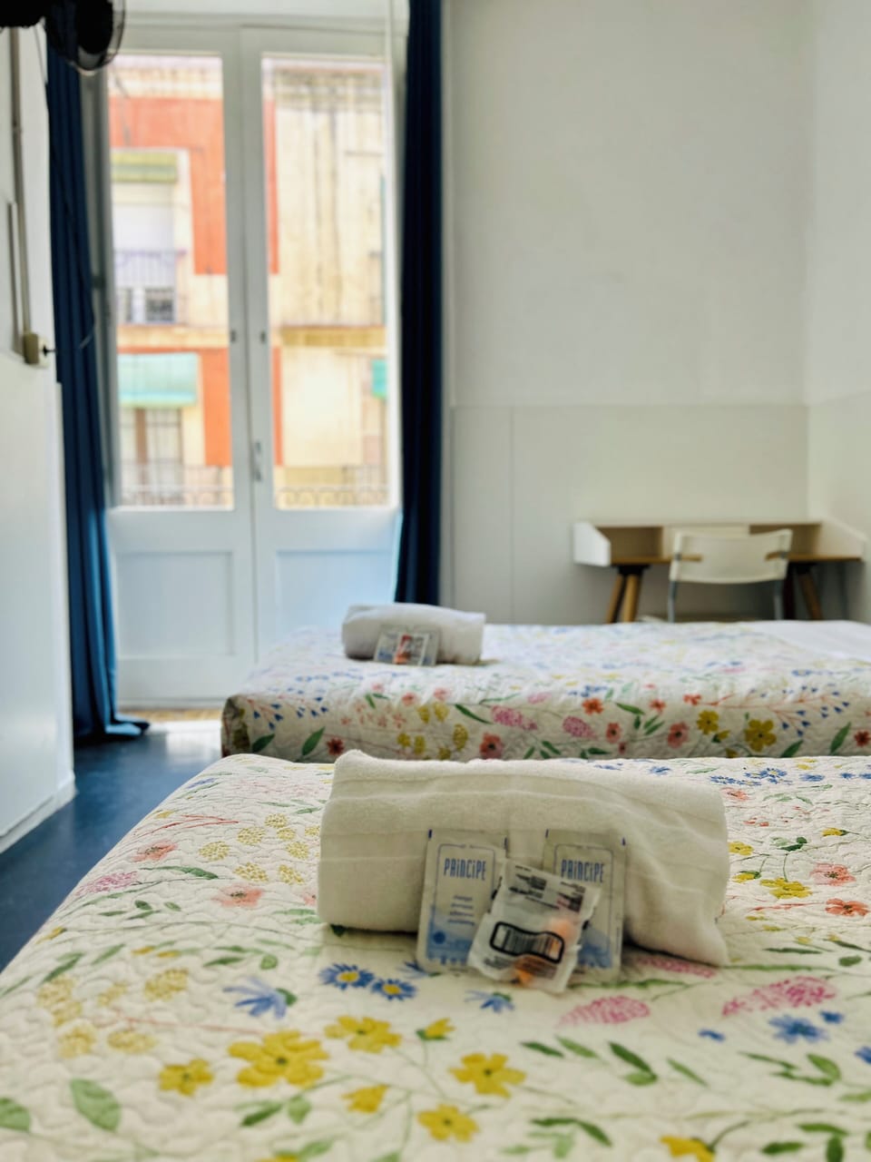 Twin Room, Balcony, City View | Free WiFi