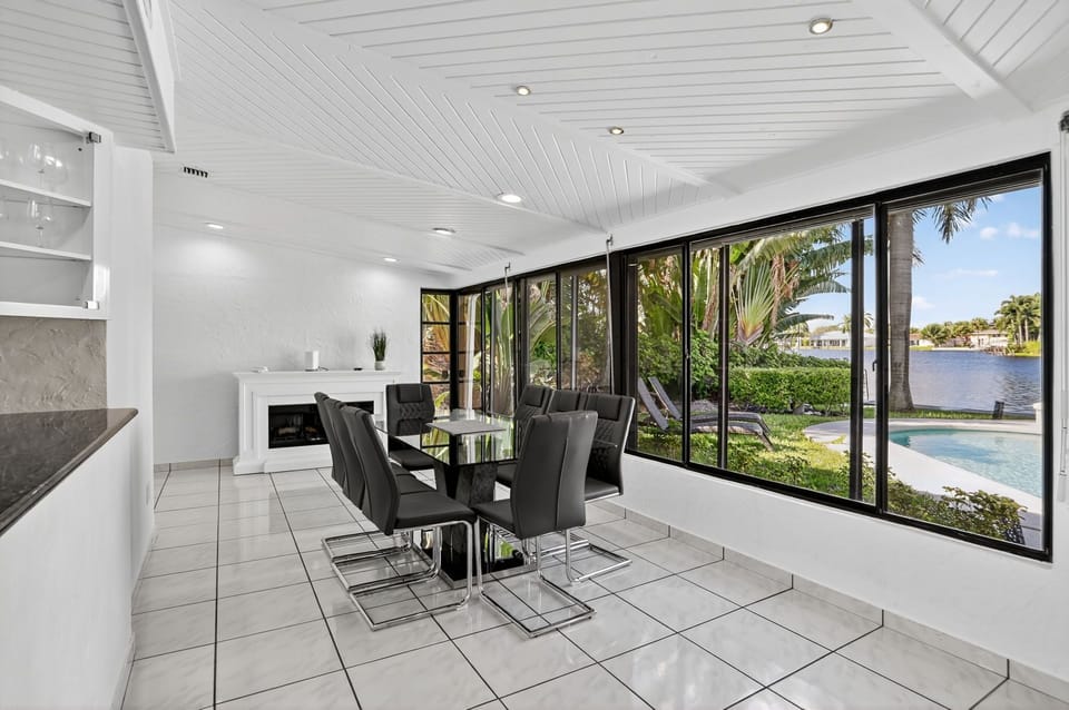 Superior House, Canal View | Dining room