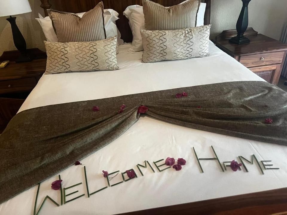 Family Chalet | In-room safe, iron/ironing board, WiFi (free)