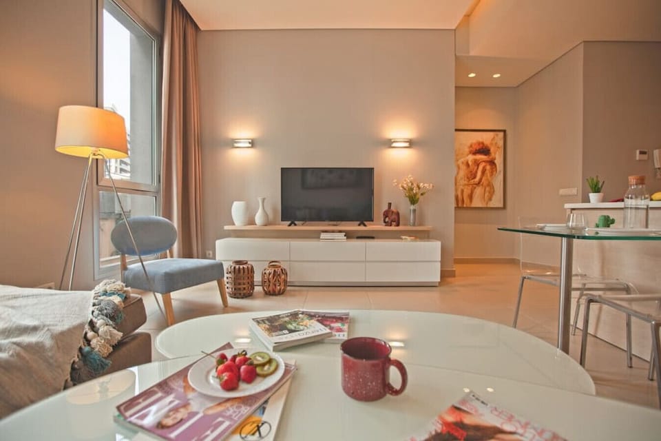 Apartment, 1 Double Bed, Kitchen, City View | Living room | 50-inch Smart TV with digital channels, streaming services