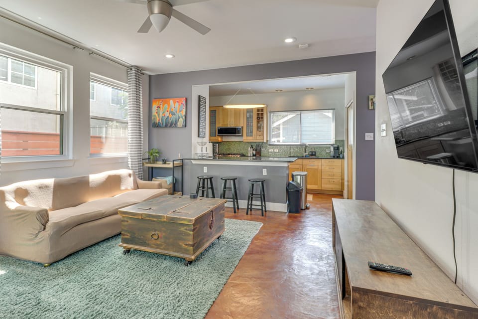 House (2 Bedrooms) | Interior
