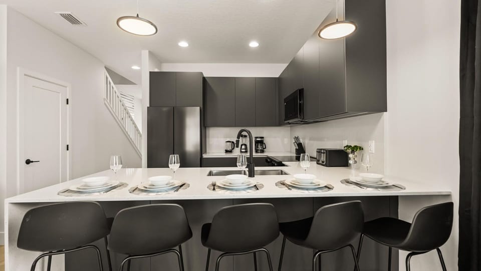 House | 4 bedrooms, high-speed internet