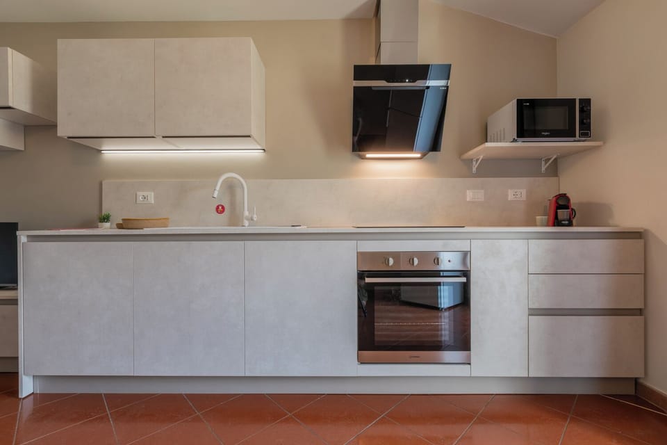 Apartment, 2 Bedrooms, Balcony | Private kitchen | Espresso maker, coffee/tea maker