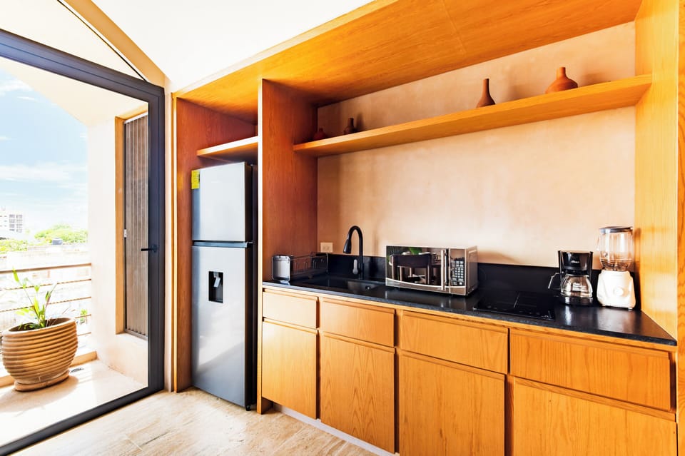 Private kitchenette
