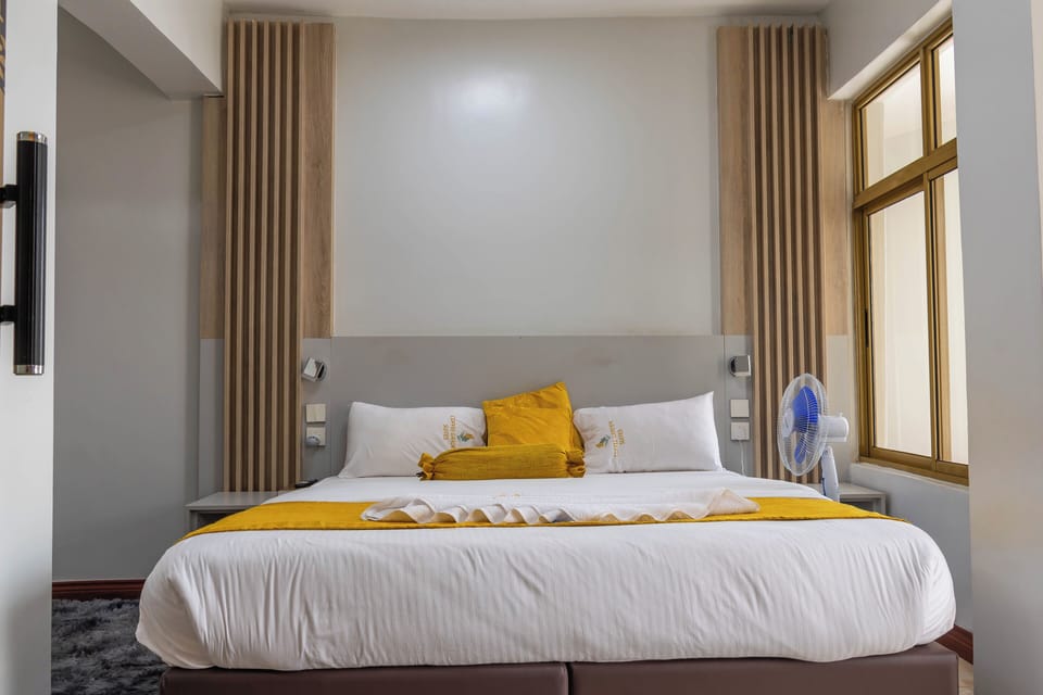 Standard Double Room | Free WiFi, bed sheets