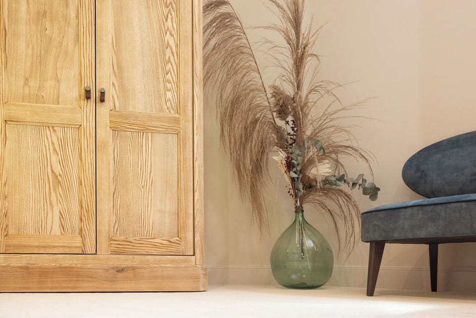 Double Room | In-room safe, blackout drapes, iron/ironing board