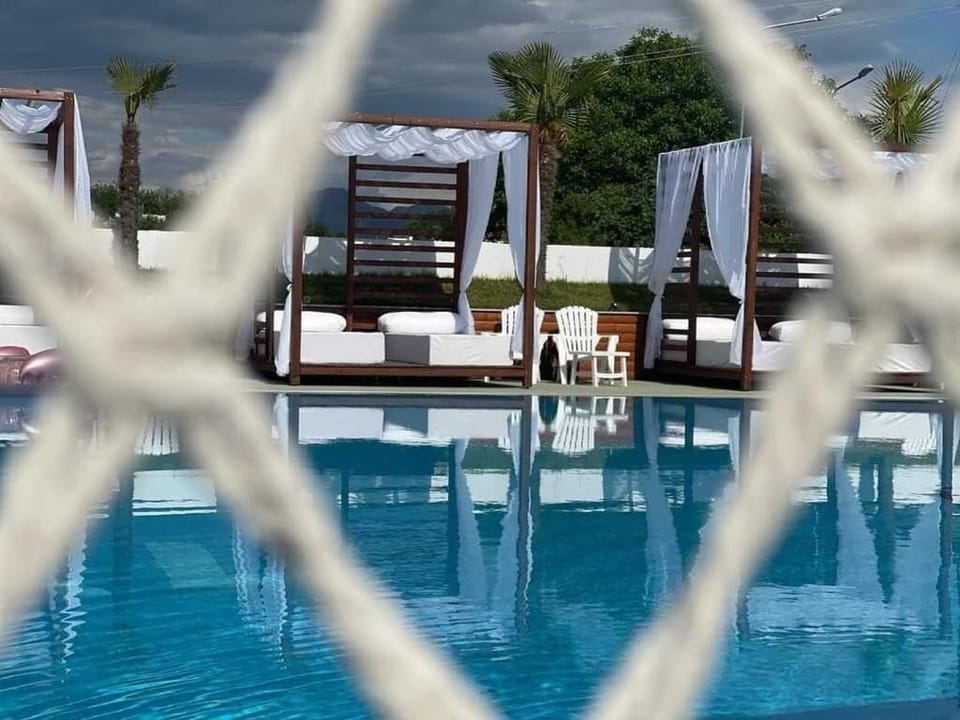 Seasonal outdoor pool