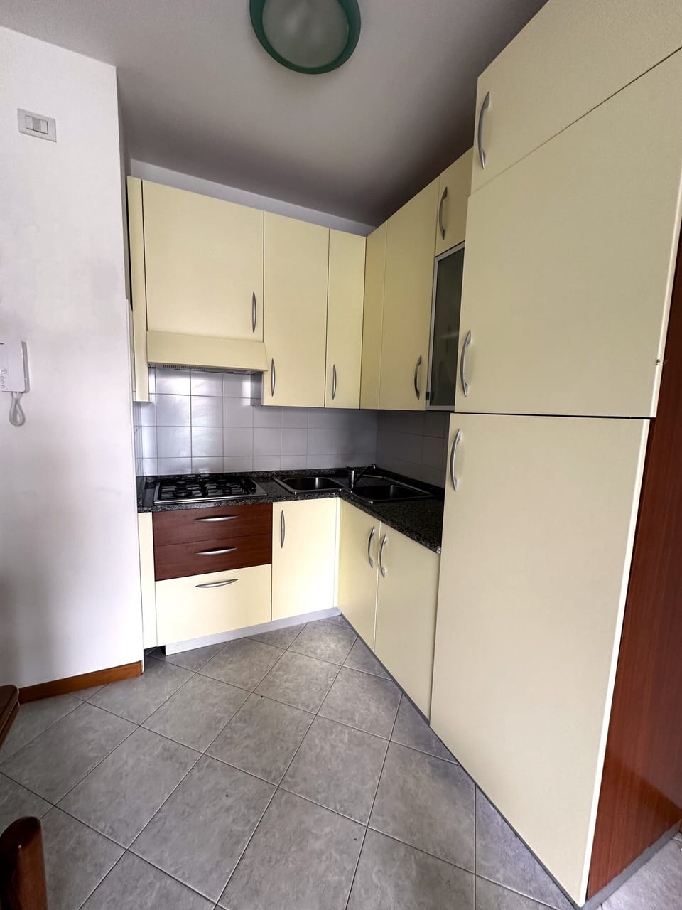 Apartment, 2 Bedrooms, Balcony, City View | Interior