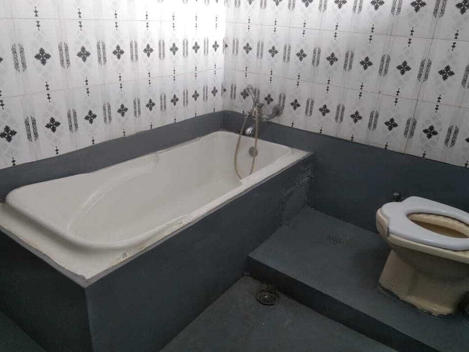 Deluxe Room, Air conditioning | Desk, laptop workspace, free WiFi, bed sheets