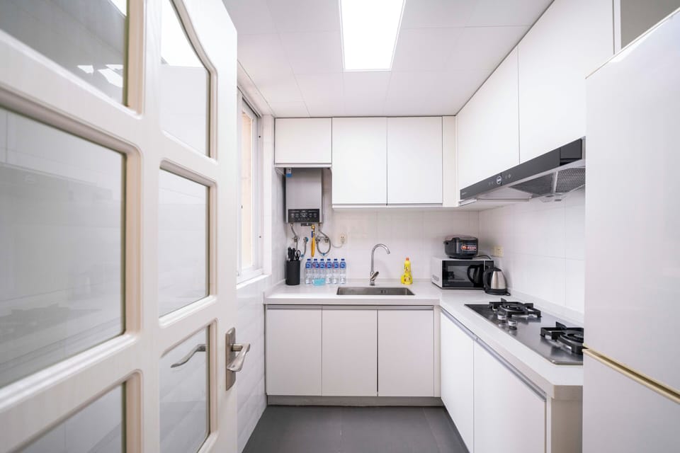 Superior Apartment, Balcony, City View | Private kitchenette