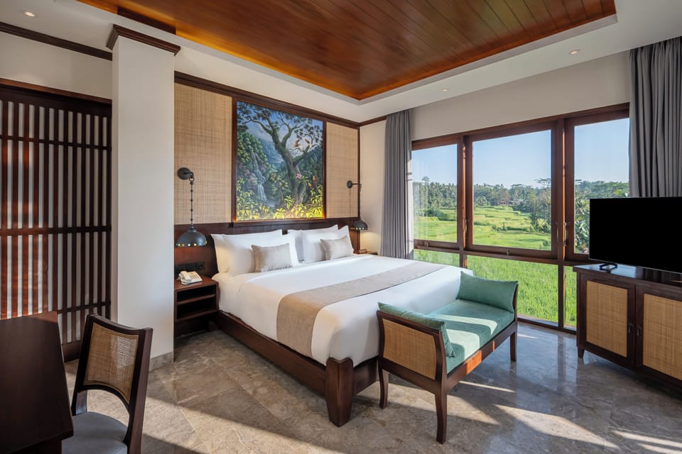 Grand Deluxe Room | WiFi (free), bed sheets