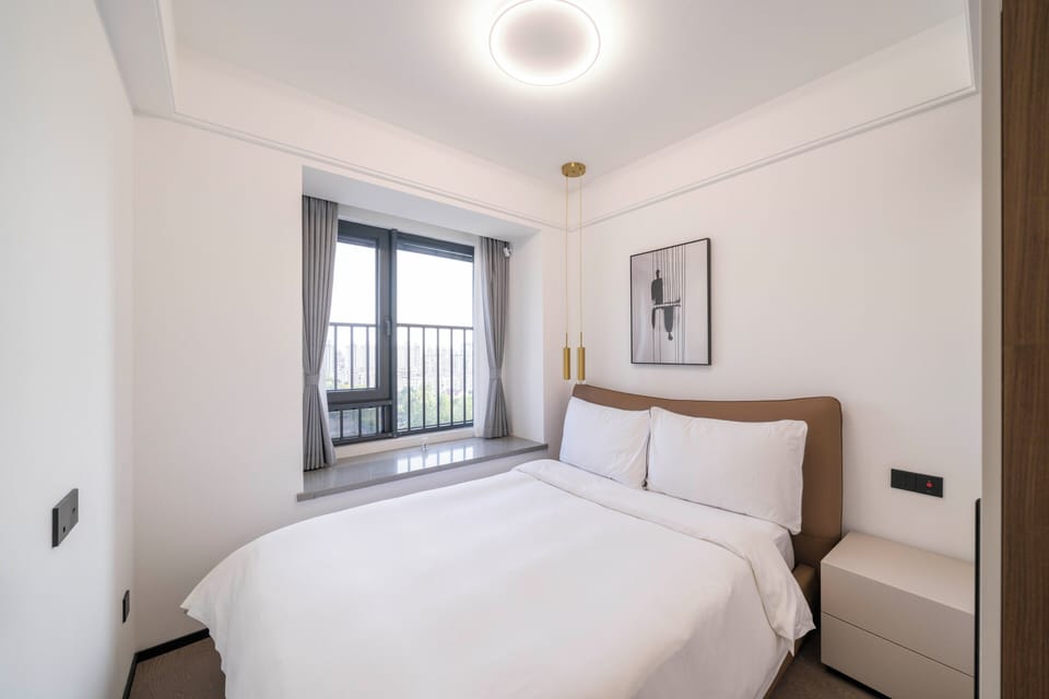 Apartment, 3 Bedrooms, Kitchen, City View | Free WiFi