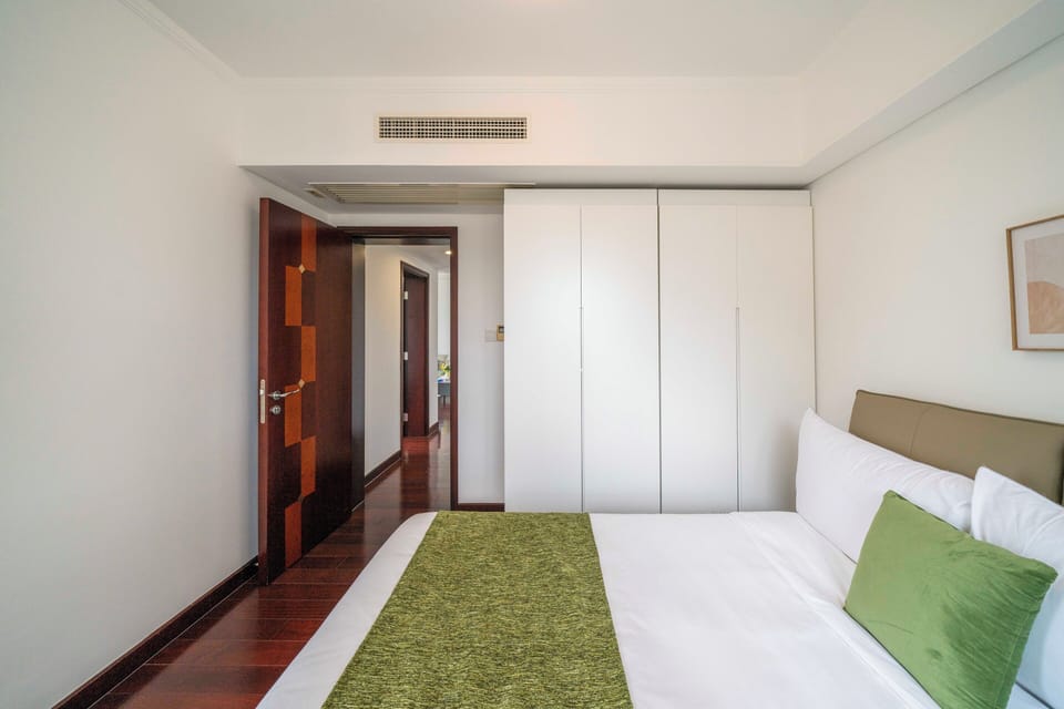 Superior Apartment, 2 Bedrooms, Kitchen, City View | Free WiFi