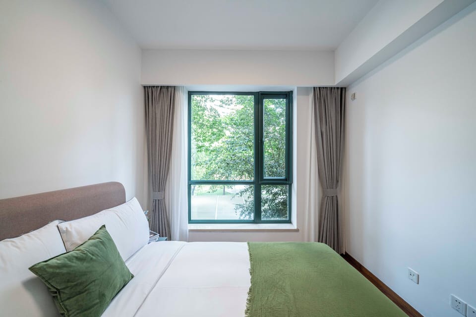 Superior Apartment, 2 Bedrooms, Kitchen, City View | Iron/ironing board, free WiFi