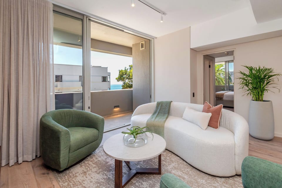 Superior Apartment, 2 Bedrooms, Balcony | Living area