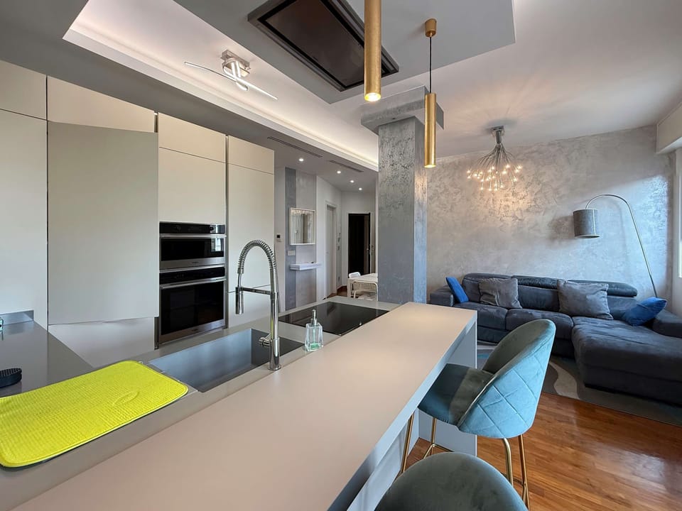 House | 1 bedroom, desk, Internet