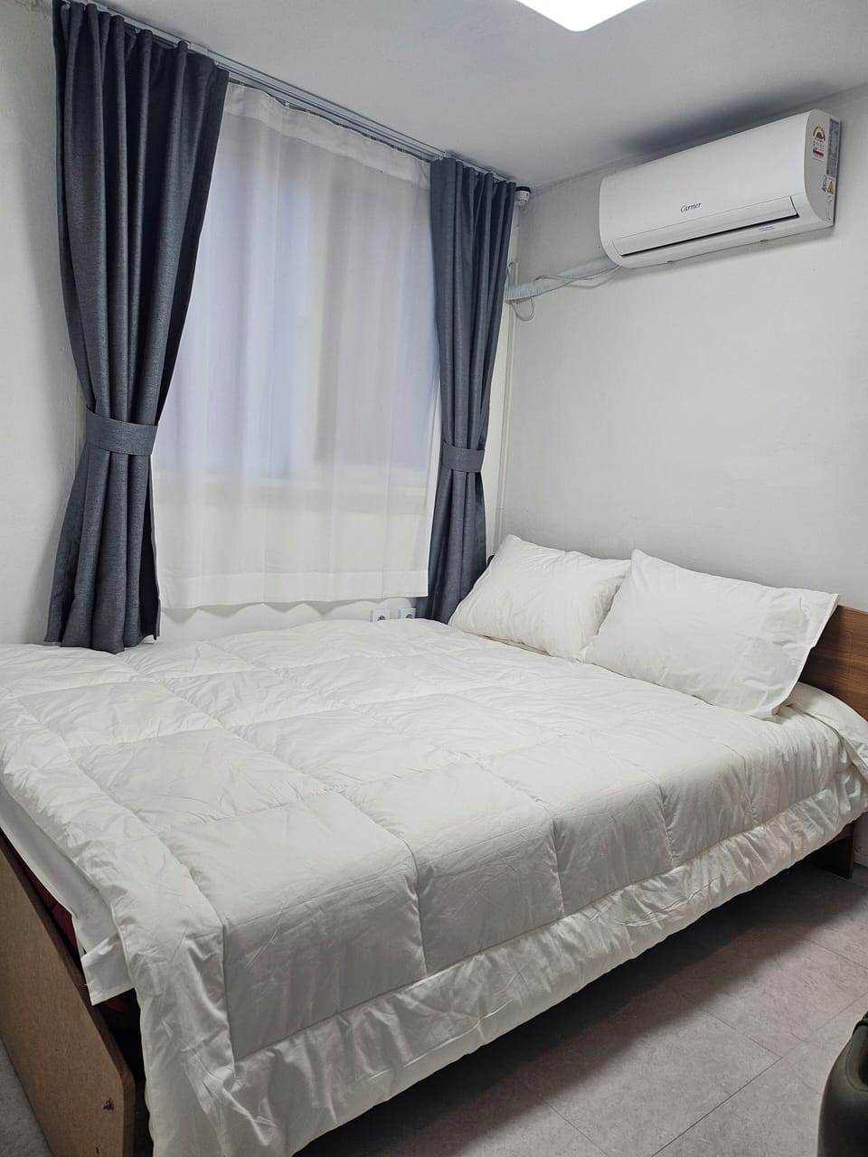 Basic Double Room, 1 Double Bed, Non Smoking, Private Bathroom | Premium bedding, blackout drapes, free WiFi, bed sheets