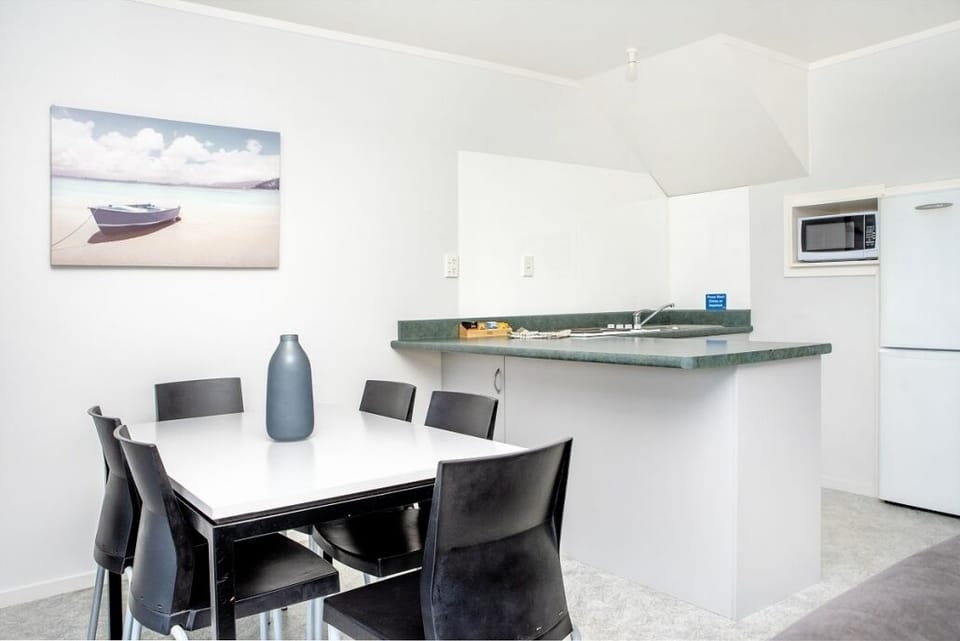 Park Motel | Private kitchen