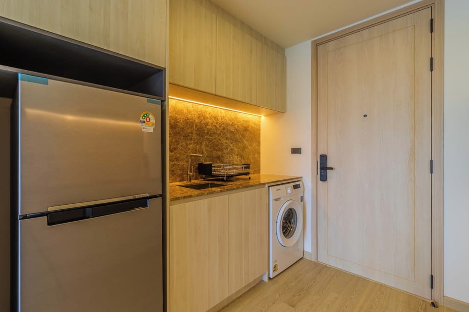 Apartment, Balcony | Private kitchen