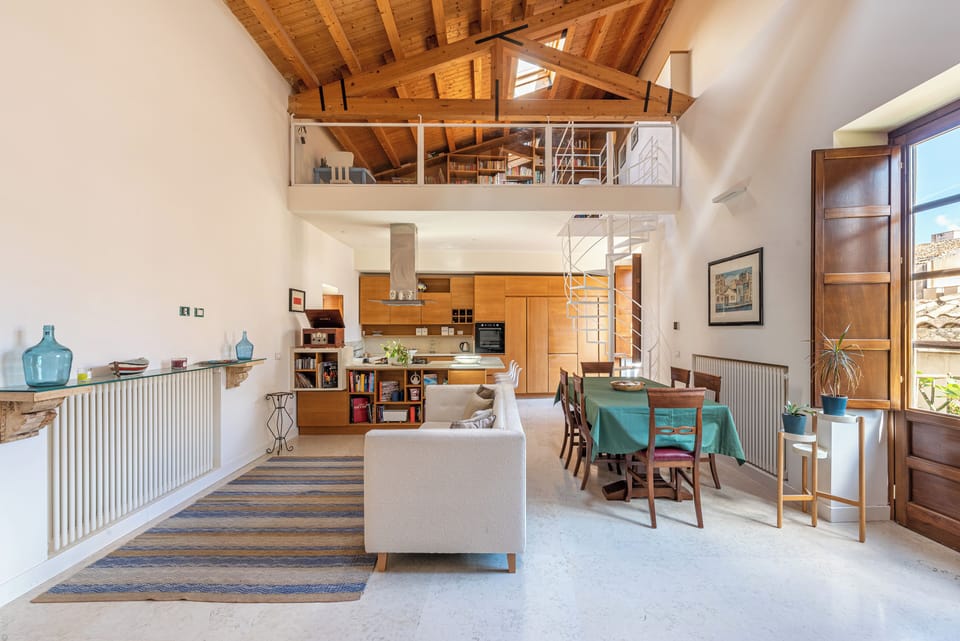 Apartment, 3 Bedrooms, Balcony | Living area | 30-inch TV with satellite channels