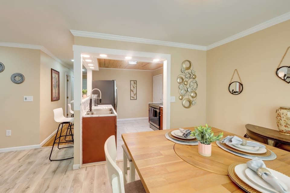 House (3 Bedrooms) | Interior