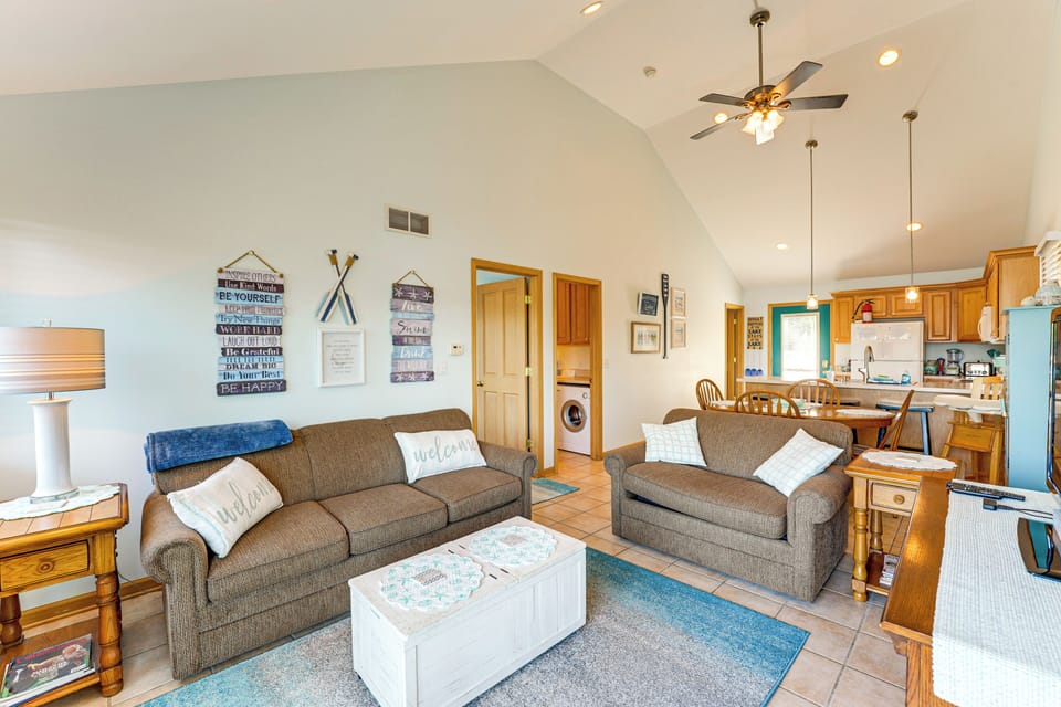 House (2 Bedrooms) | Interior