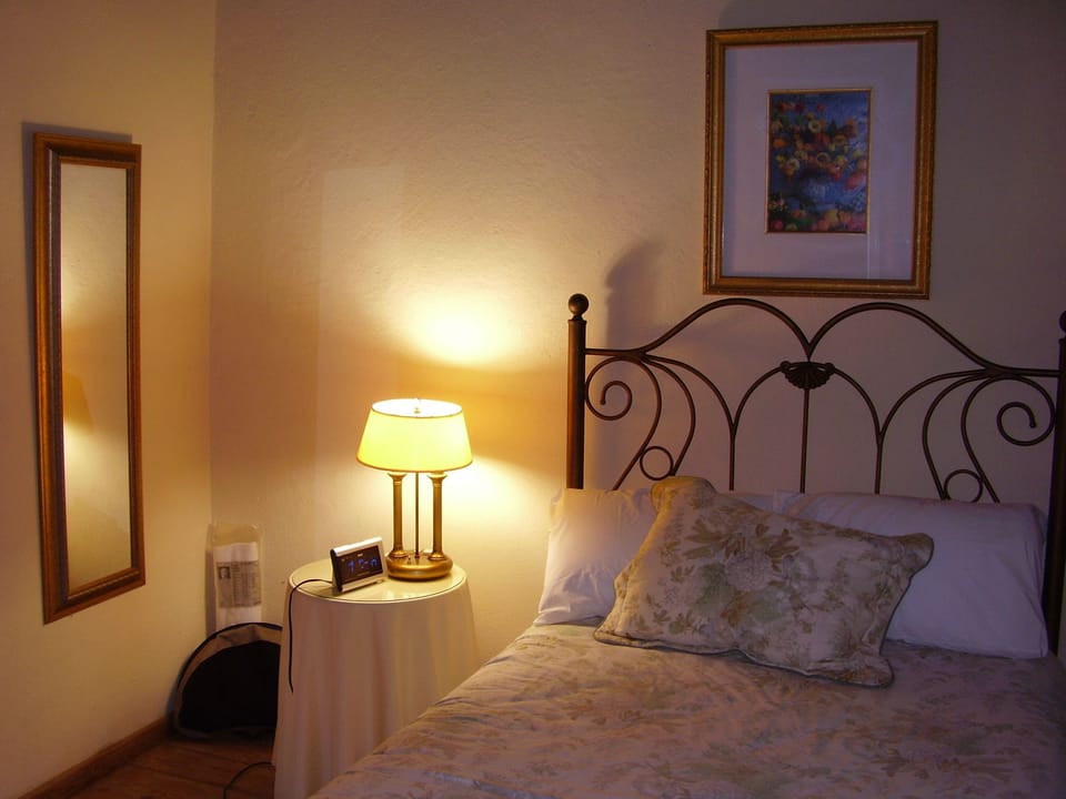 1 bedroom, Egyptian cotton sheets, premium bedding, in-room safe