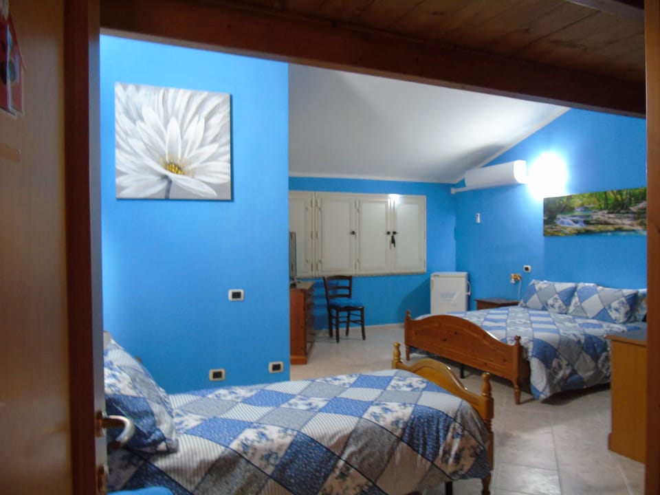 Family Twin Room, City View | Free WiFi, bed sheets