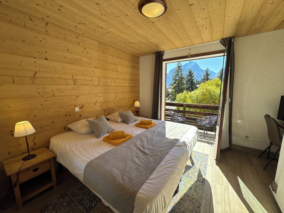 Classic Double Room, Balcony, Mountain View | In-room safe, laptop workspace, blackout drapes, iron/ironing board