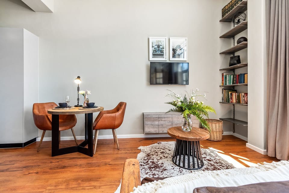 Apartment (0 Bedroom) | Interior