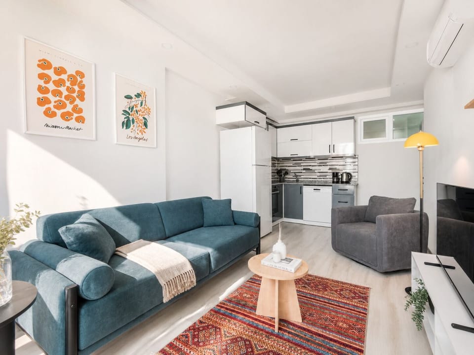 Family Condo, 2 Bedrooms, Non Smoking, Balcony | Blackout drapes, soundproofing, iron/ironing board, free WiFi