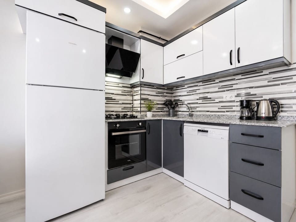 Family Condo, 2 Bedrooms, Non Smoking, Balcony | Blackout drapes, soundproofing, iron/ironing board, free WiFi