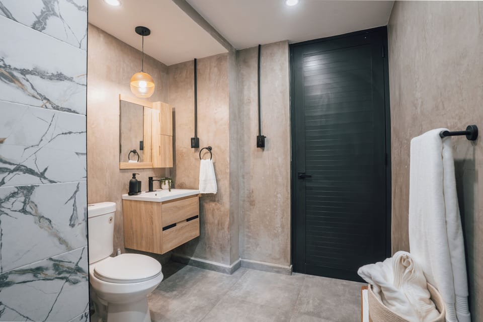 Coqui | Bathroom