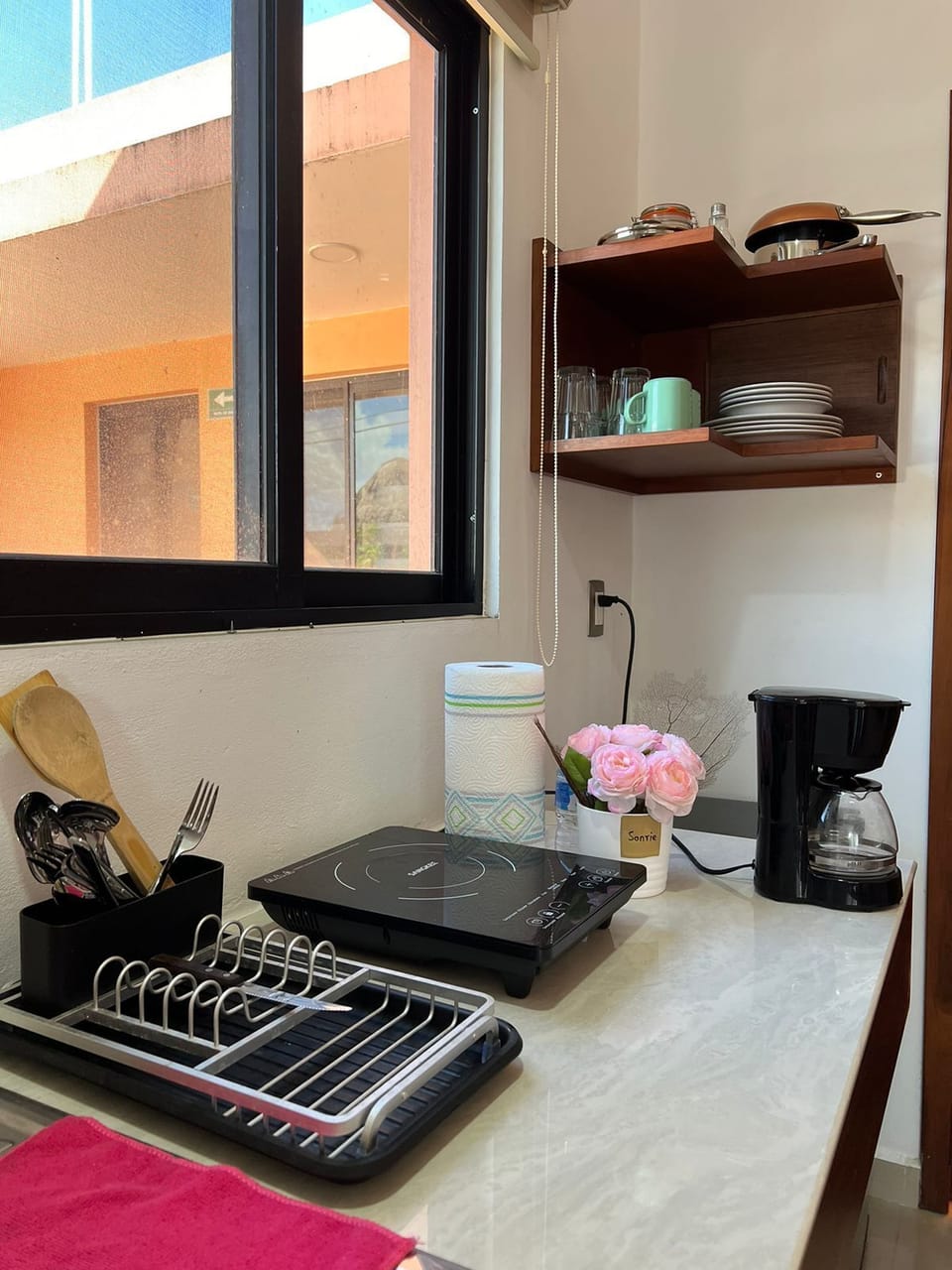 Comfort Apartment, Non Smoking, Balcony | Private kitchen | Mini-fridge, stovetop, cookware/dishes/utensils