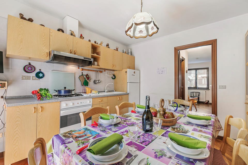 Family House, Multiple Bedrooms, 2 Bathrooms (Maison Rosamunda) | Private kitchen | Fridge, microwave, oven, stovetop
