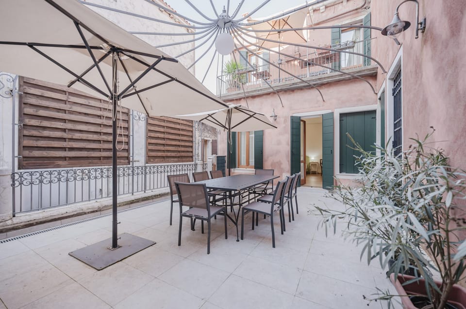 Comfort Condo, City View | Terrace/patio