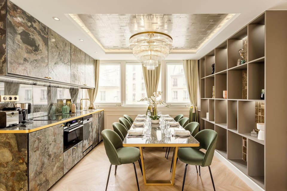 Apartment, City View | Private kitchen | Fridge, microwave, oven, stovetop