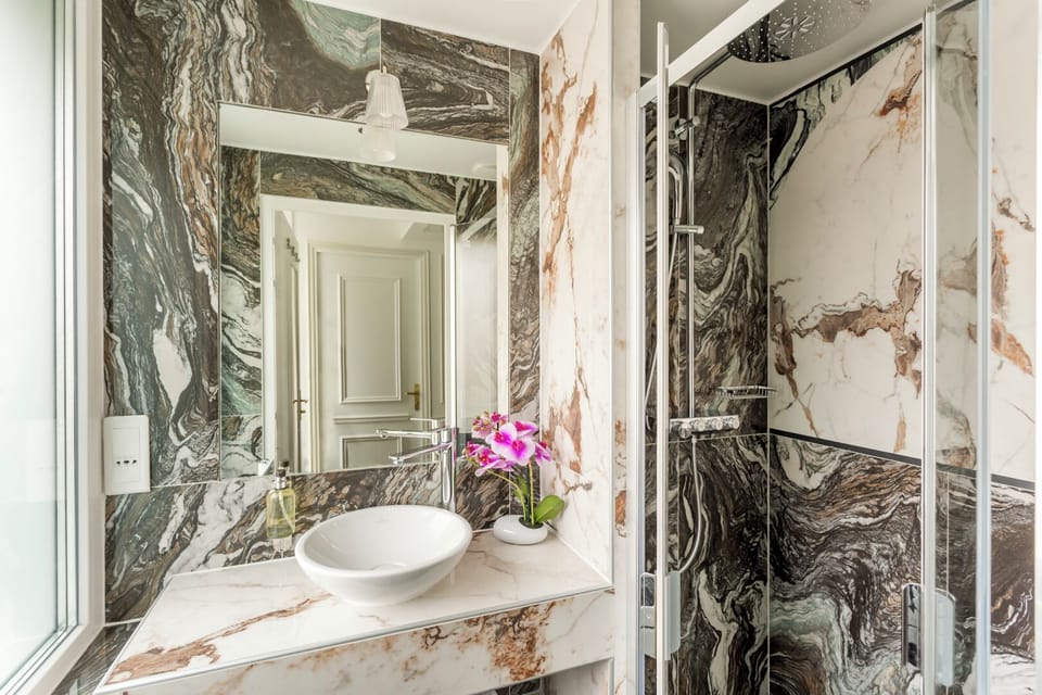 Merveil Luxury Suite - Eiffel Fremicourt Apartment in Paris