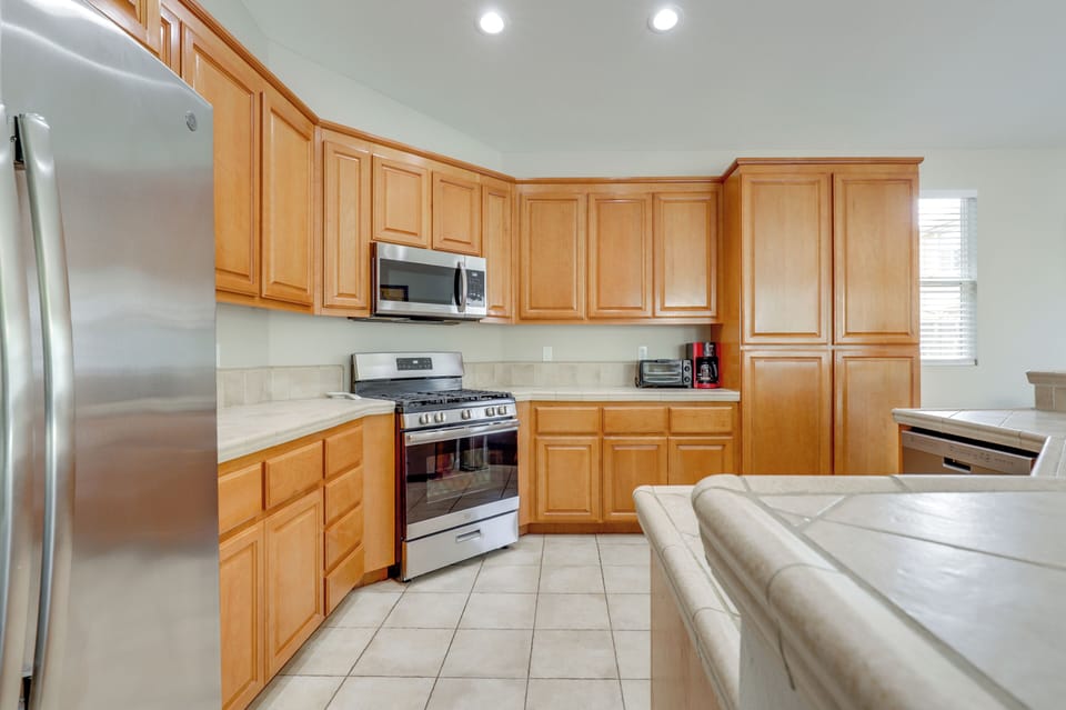 House (3 Bedrooms) | Interior