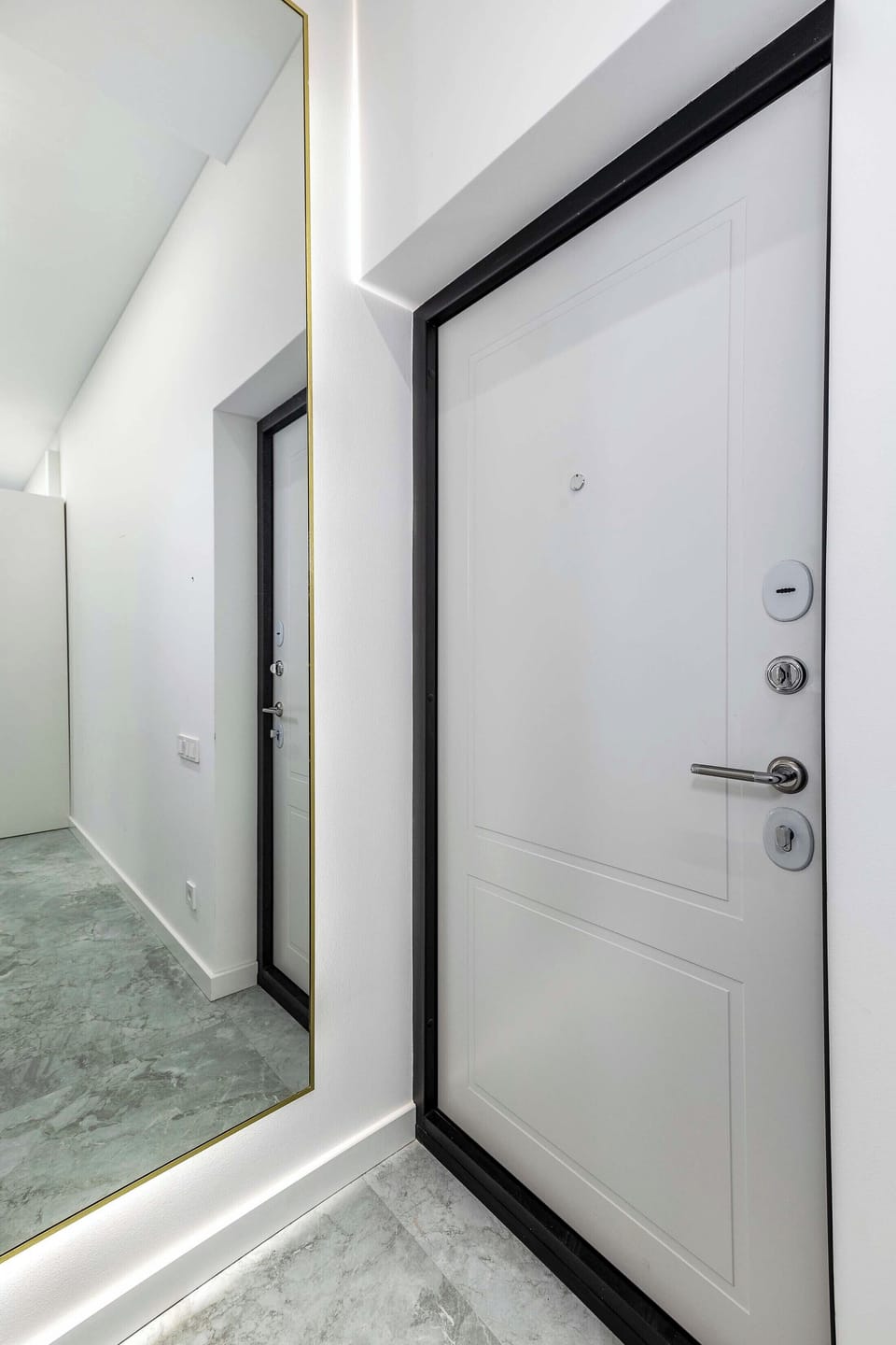 Comfort Apartment | Blackout drapes, iron/ironing board, WiFi (free)