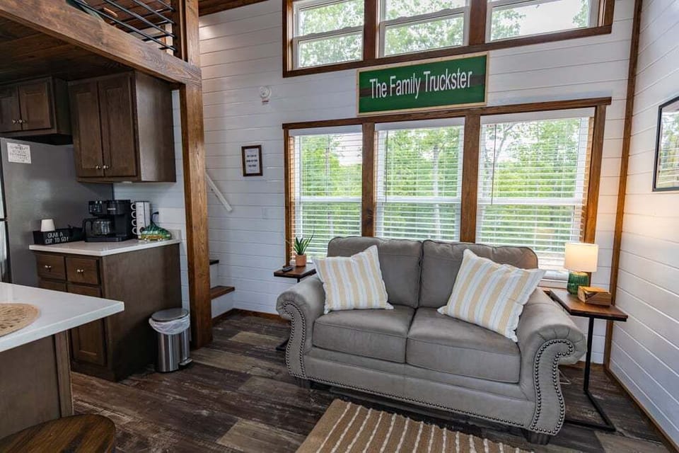 House, Multiple Beds, Patio, Garden View (120 PGL) | Living area