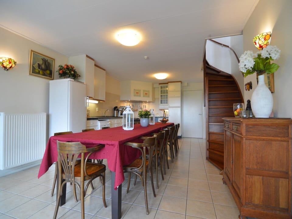 House | Dining