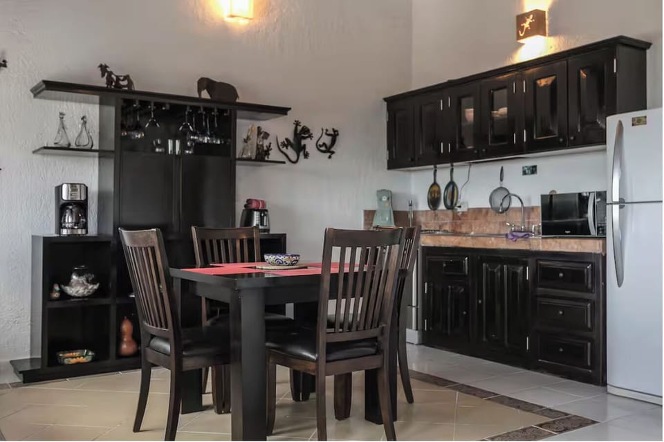 Comfort Loft, Partial Sea View | Private kitchen