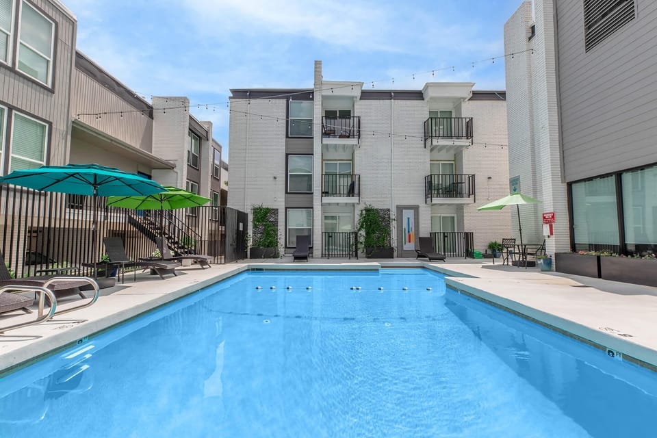 Apartment, 1 Bedroom, Smoking, Balcony | Pool | Outdoor pool
