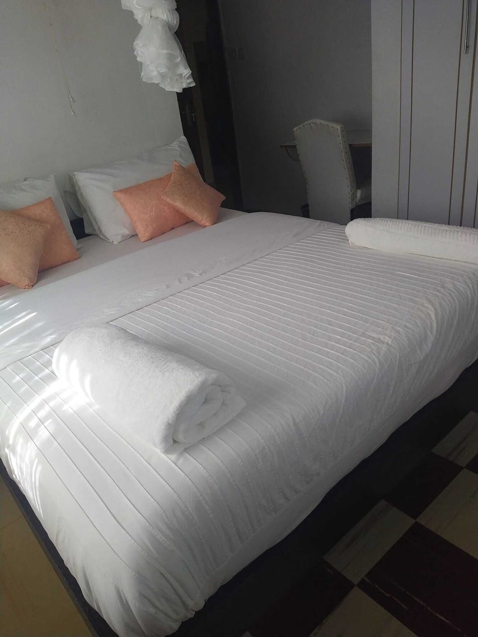 Standard Double Room, Garden View | WiFi (free), bed sheets