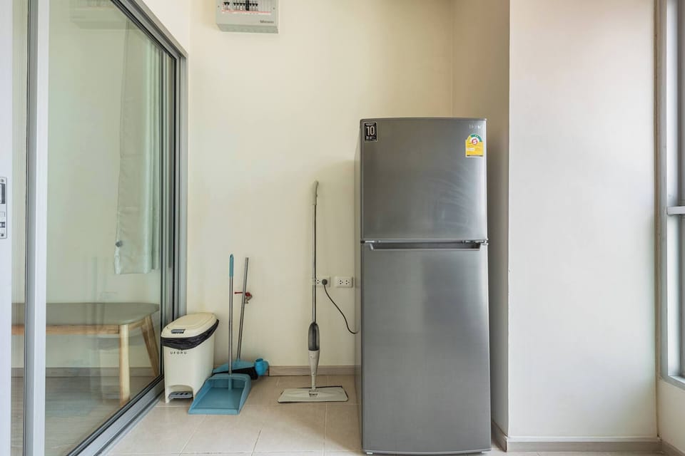 Apartment, 2 Bedrooms, Accessible, Smoking | Interior