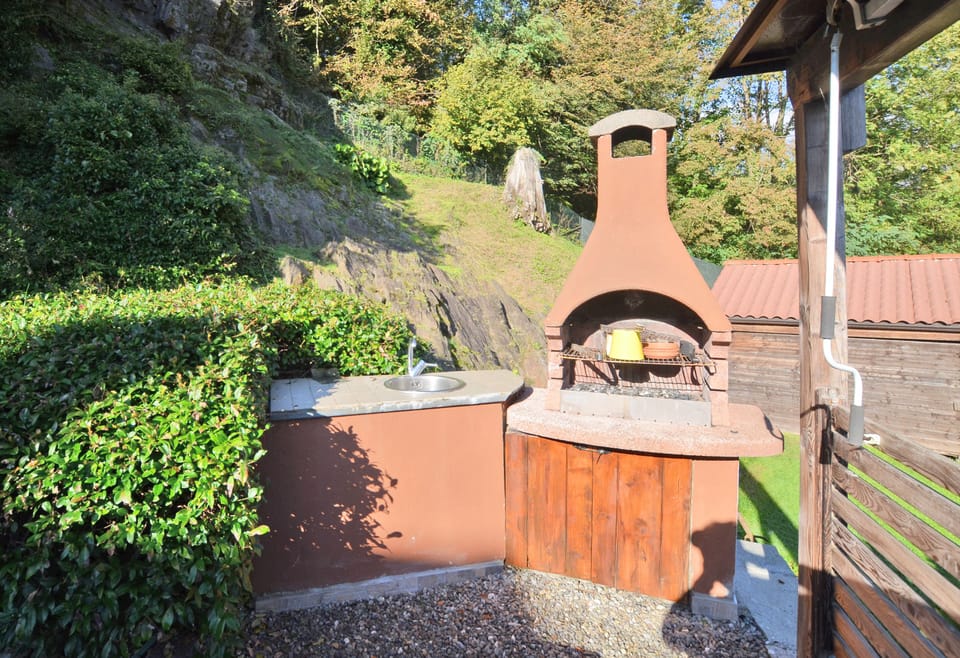Standard House, 3 Bedrooms, 2 Bathrooms (Casa Letizia) | BBQ/picnic area
