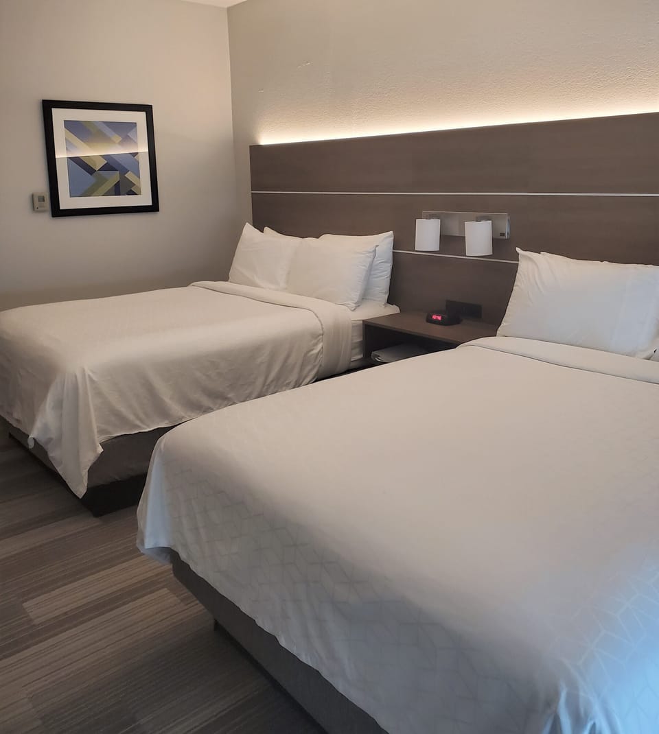 In-room safe, desk, blackout drapes, soundproofing